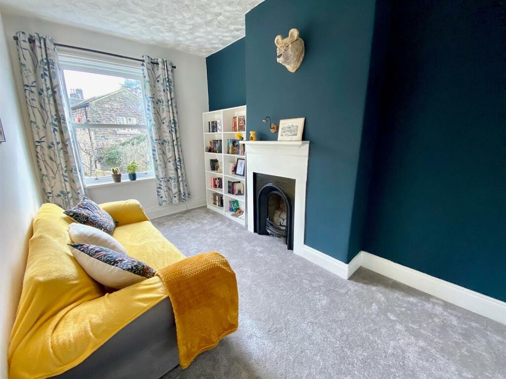 bracken hill 6 bed 2.jpg