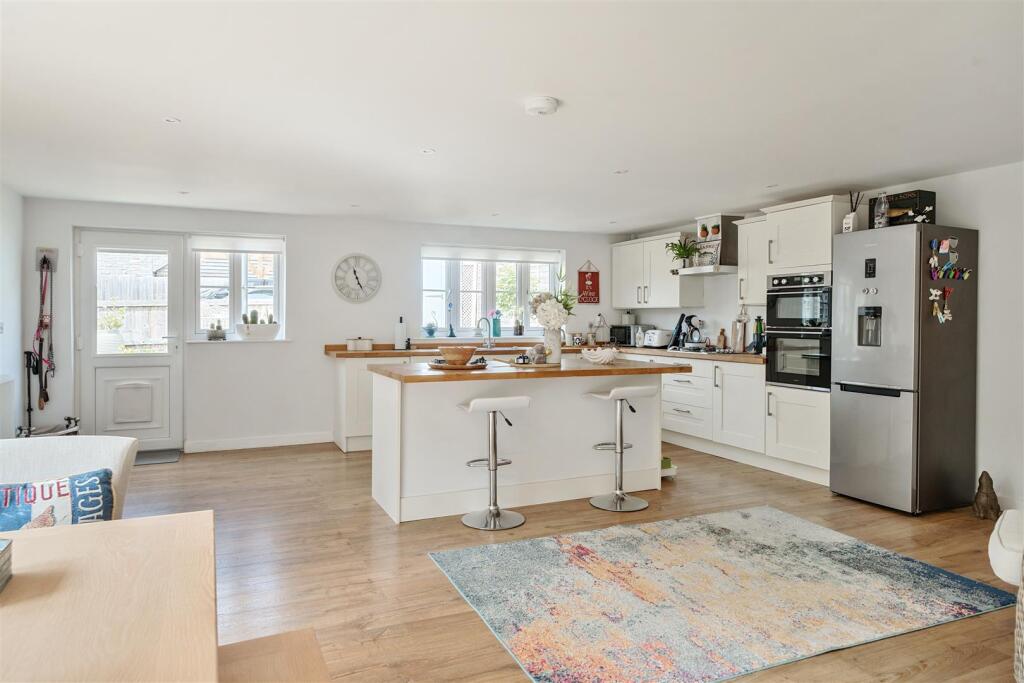1281376 (18).jpg
