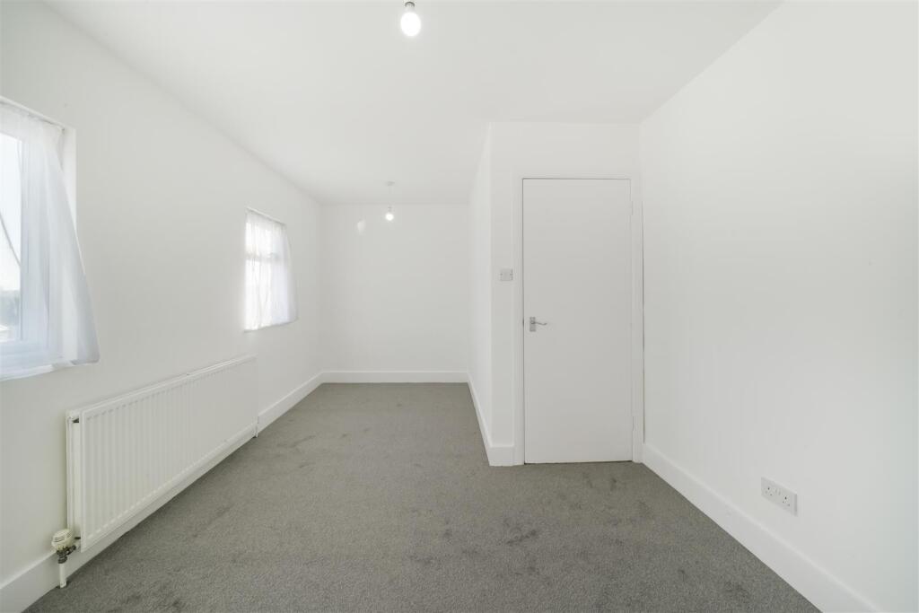 70 Oldborough Road - cUV9txPbPr2Rt7jLtId5.jpg