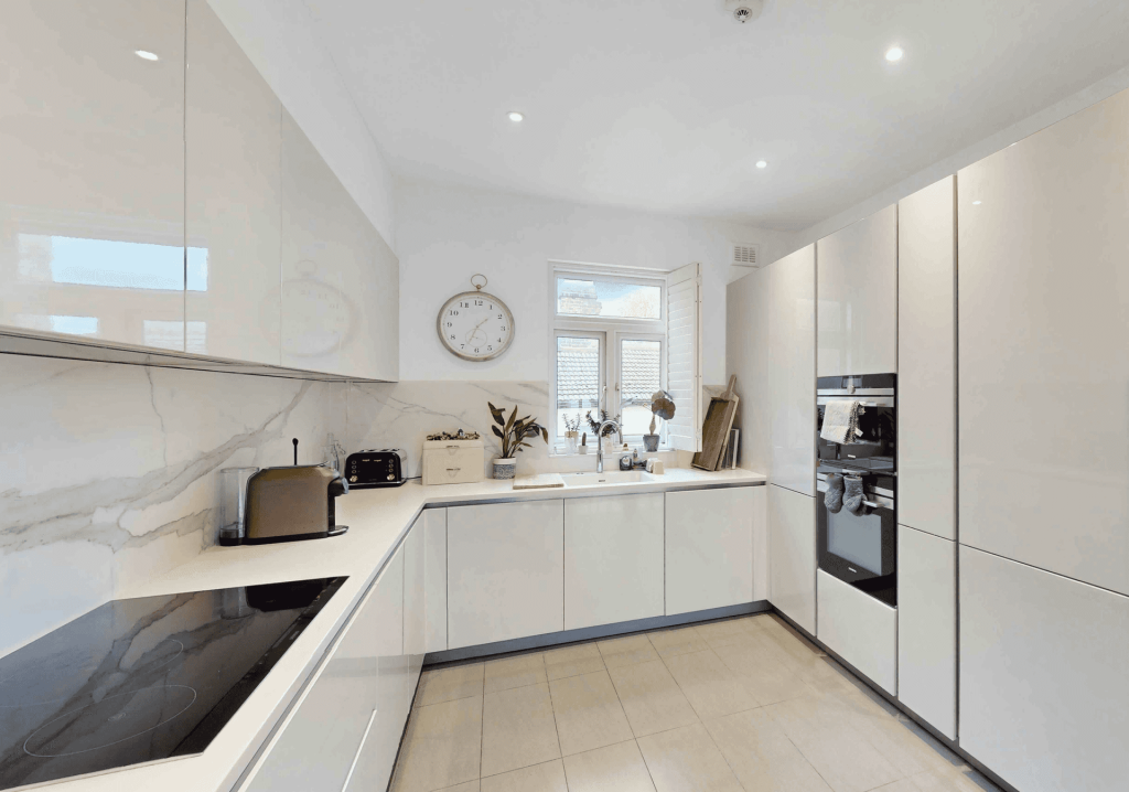 OPEN PLAN RECEPTION/KITCHEN ONE