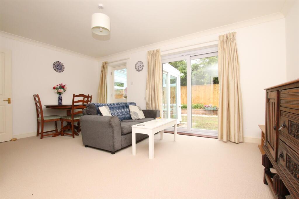 Living Dining Room__.JPG