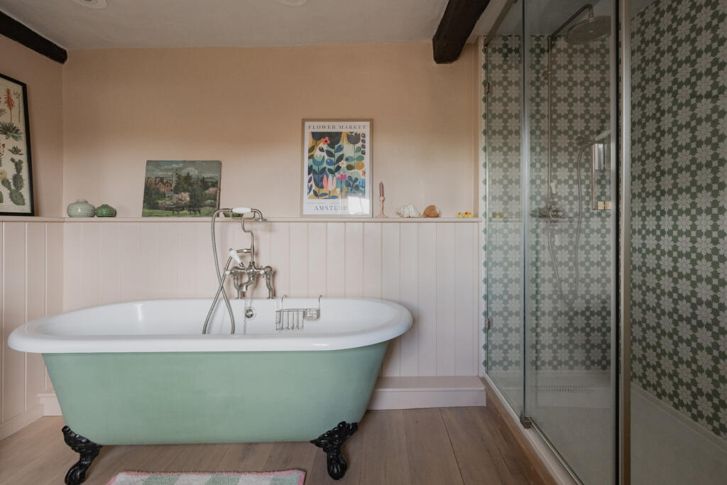 278884 - Waltham Hall, Stowmarket-20.jpg