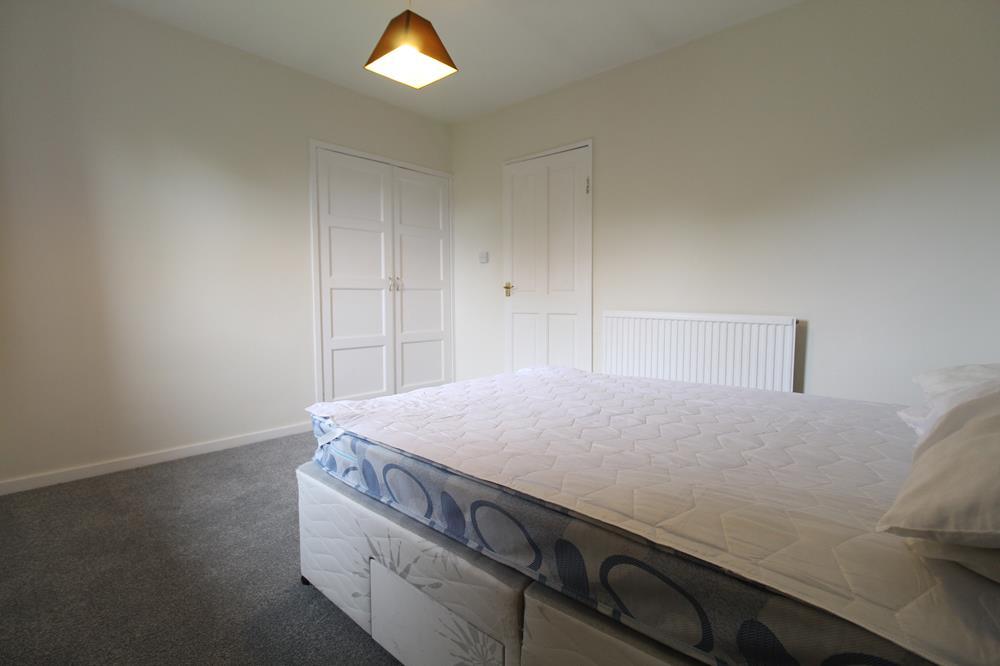 Mastrick Road, Aberdeen, AB16