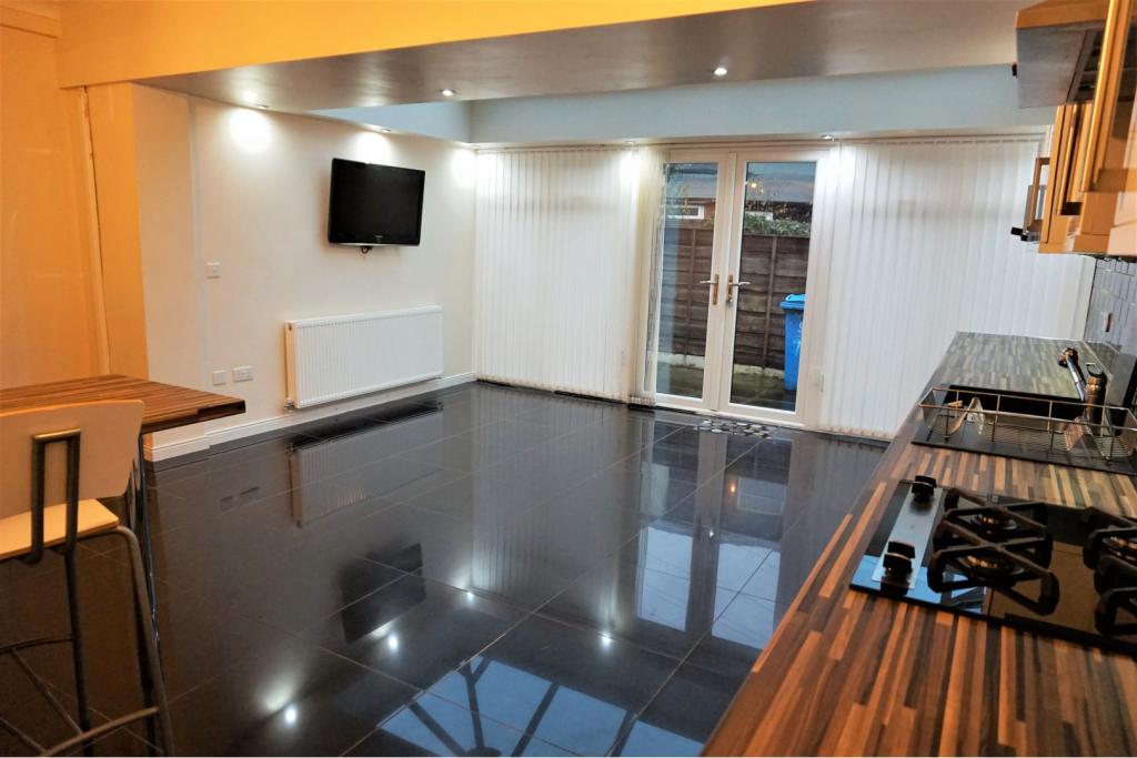 Kitchen/Family Room
