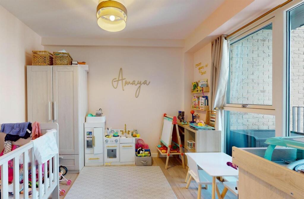 2 Bedroom, New Build For Sale at Canning Town, E16