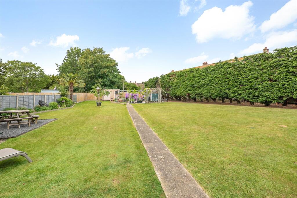 Edgar Close, Swalecliffe, Whitstable