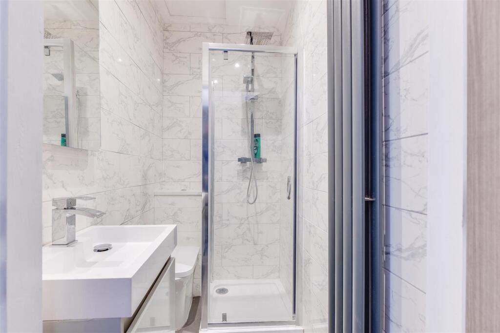 Constables - School House, Burton Road-17.jpg