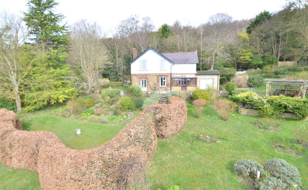 From the gardens towrds house.jpg