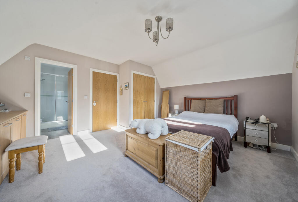 1349112-18-68bea4...