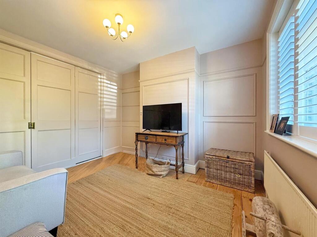 42682f24-bdc5-43a1-ba5d-66911ff259a2 copy.jpg