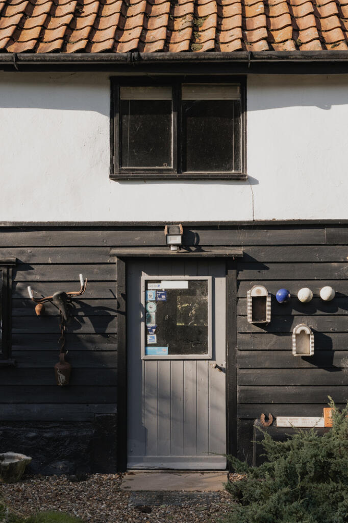 236740 - High House, Stradbroke (Pottery)-3.jpg