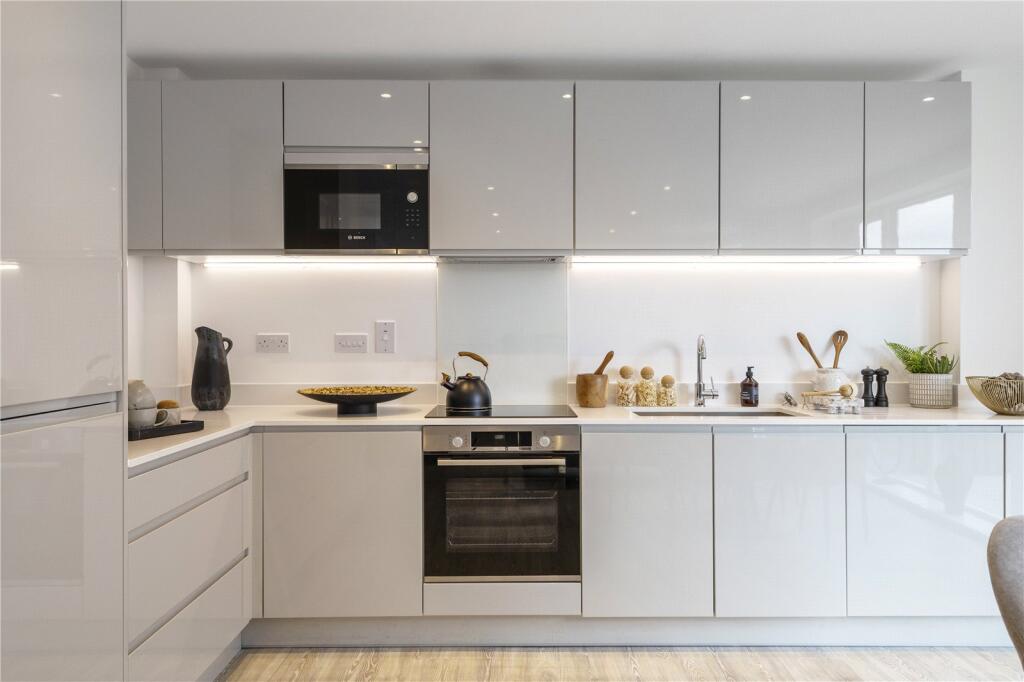 Show Apartment
