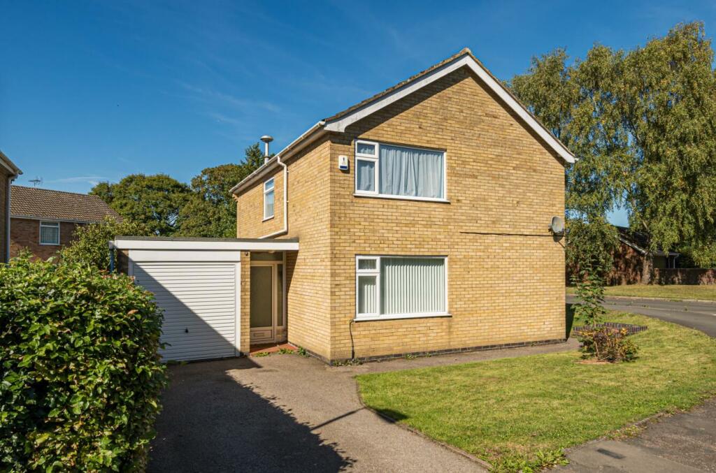 2 Rowan Drive, Lutterworth