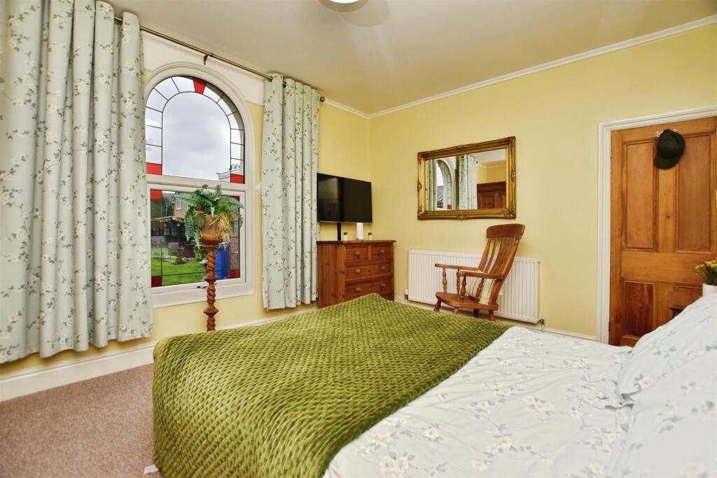 Bedroom One Feature