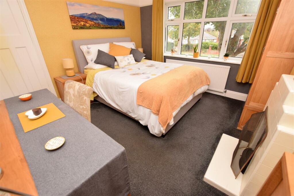 BEDROOM TWO