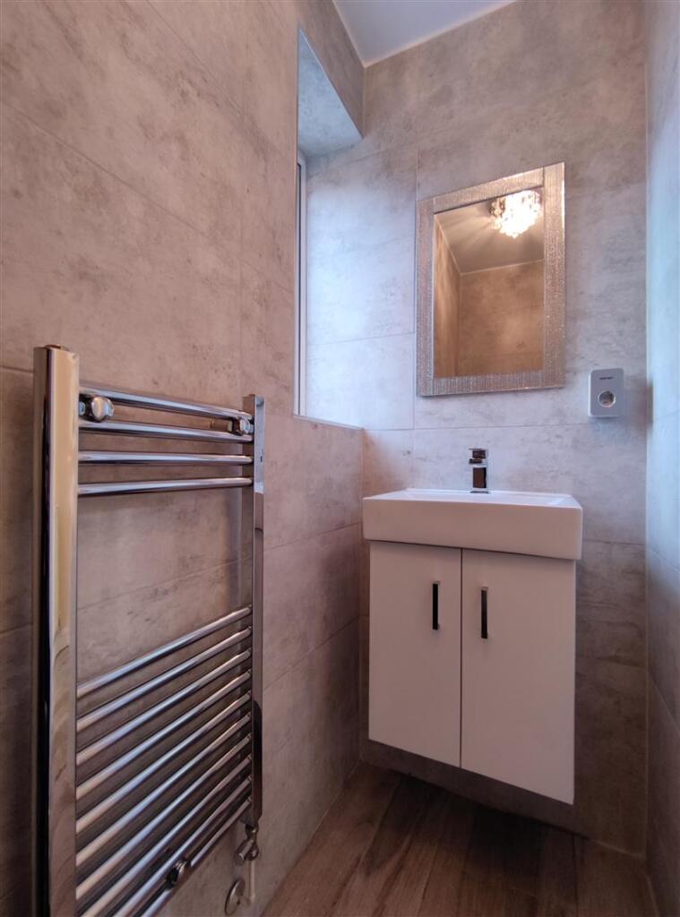 Ground Floor WC 2