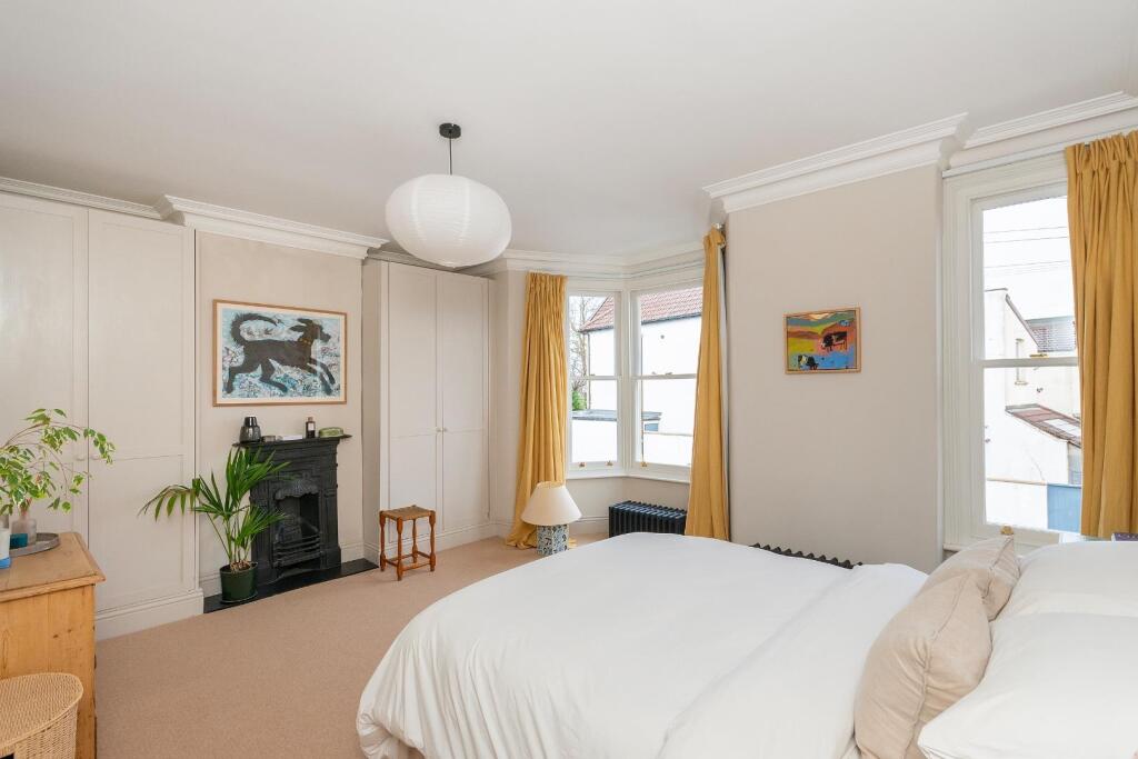 0B2RHD - Bedroom J.jpg