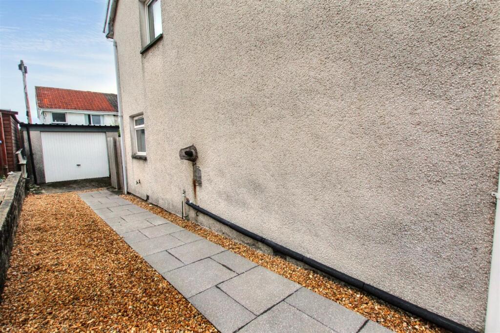 17- Side of the Property.jpg