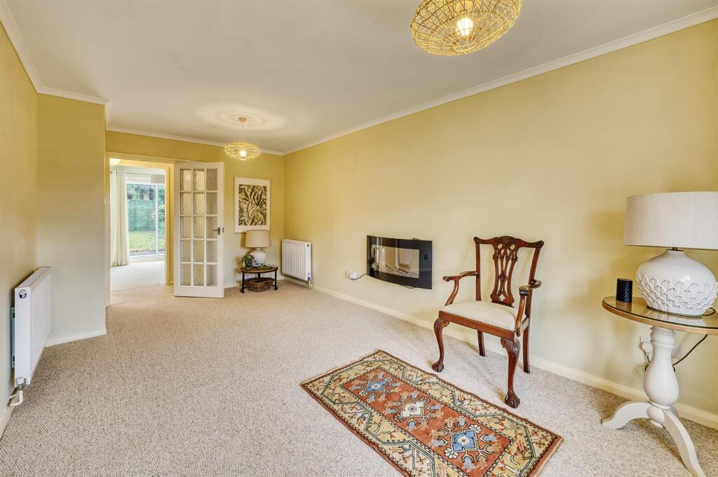 -125 Vicarage Farm Rd-95_HDR-15.jpg