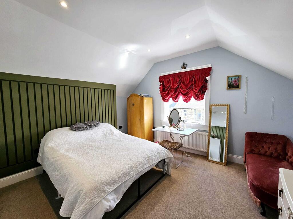 e4f932be-a05a-4d3c-a4b7-23475b0e6a72