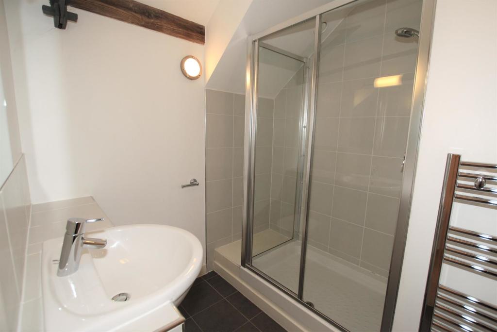 En-suite2.jpg
