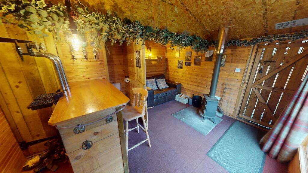 Cross Pit Lane Garden Bar