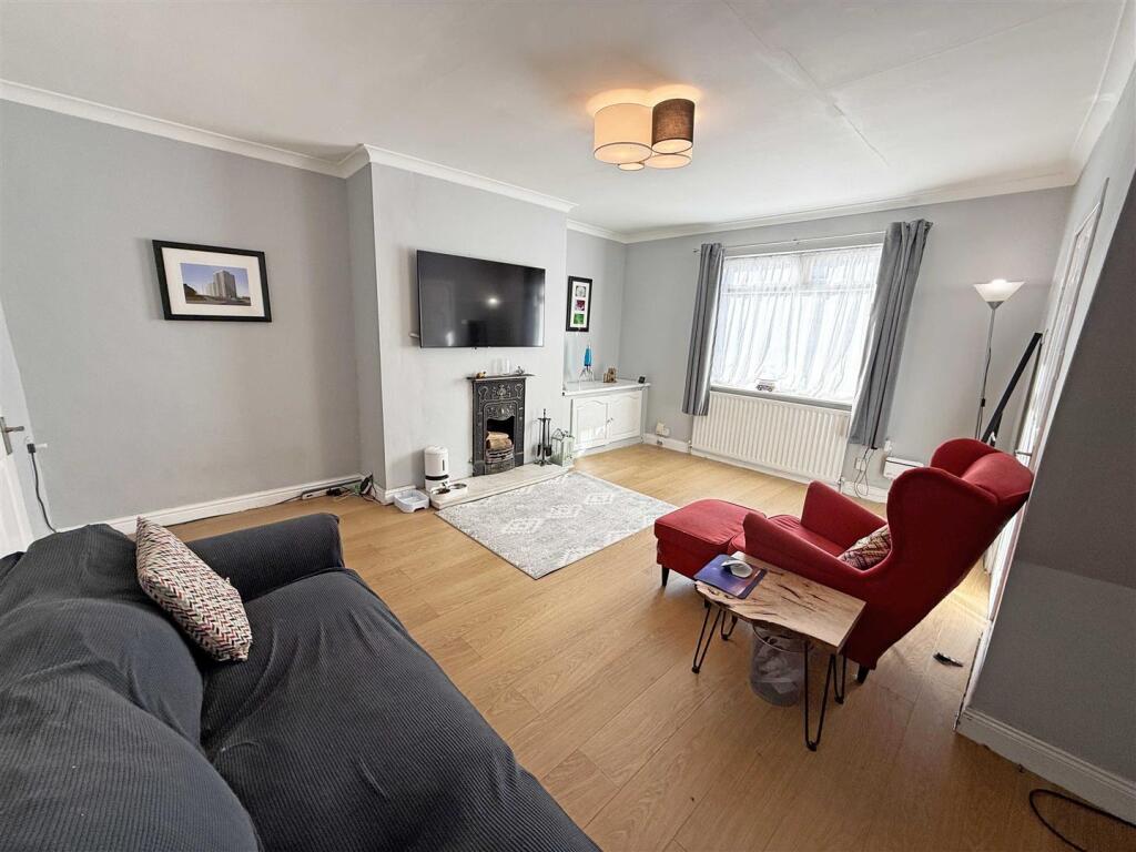 Wilberforce Lounge.jpg