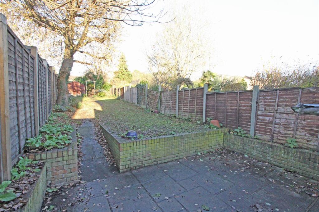 IMG_6950 patio garden.jpg