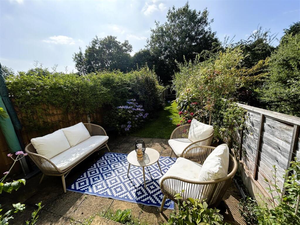 patio.JPG
