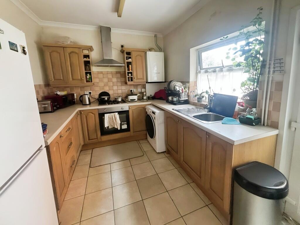 c740f75e-WhatsApp...