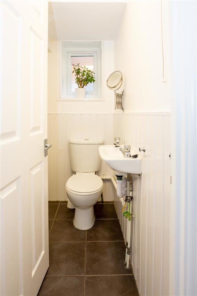BATH2-_A182498.jpg