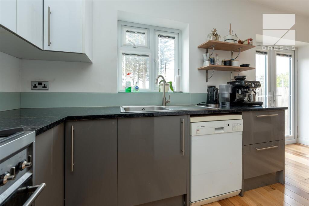 27 Wadham Avenue_0027.jpg
