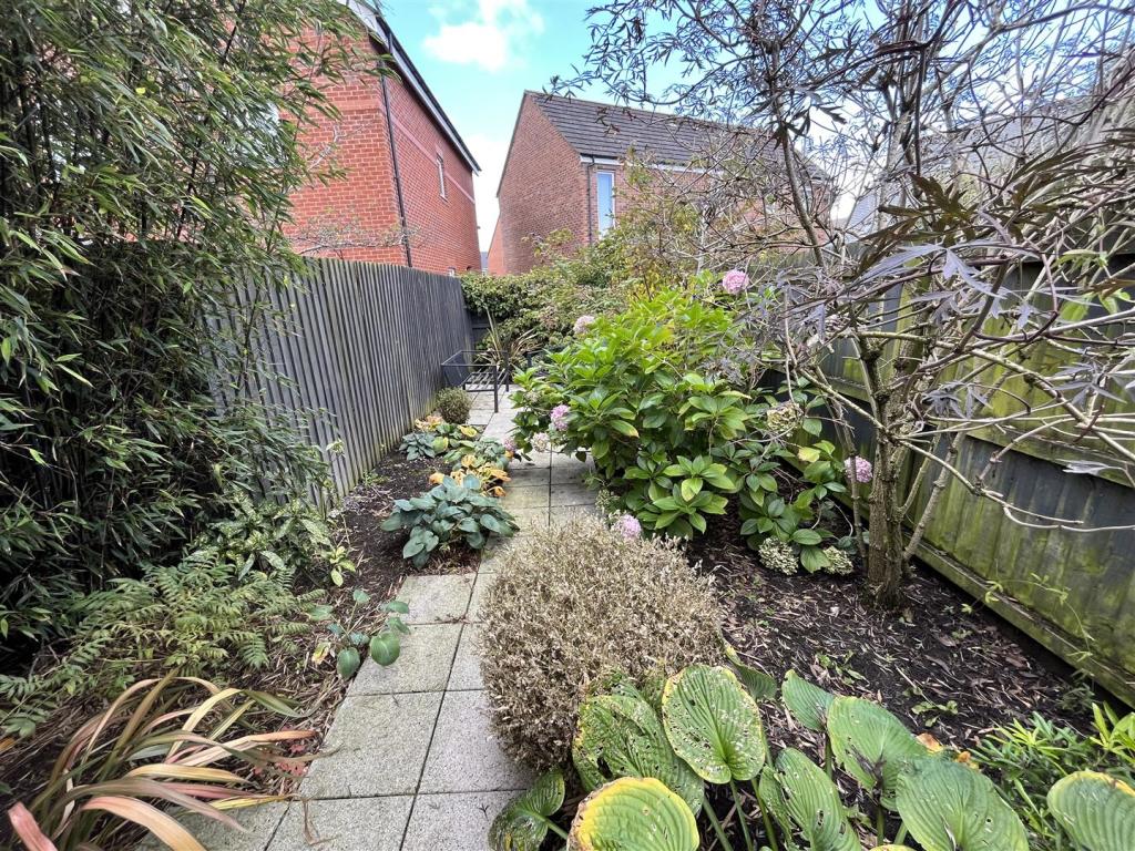 Gardens.jpg