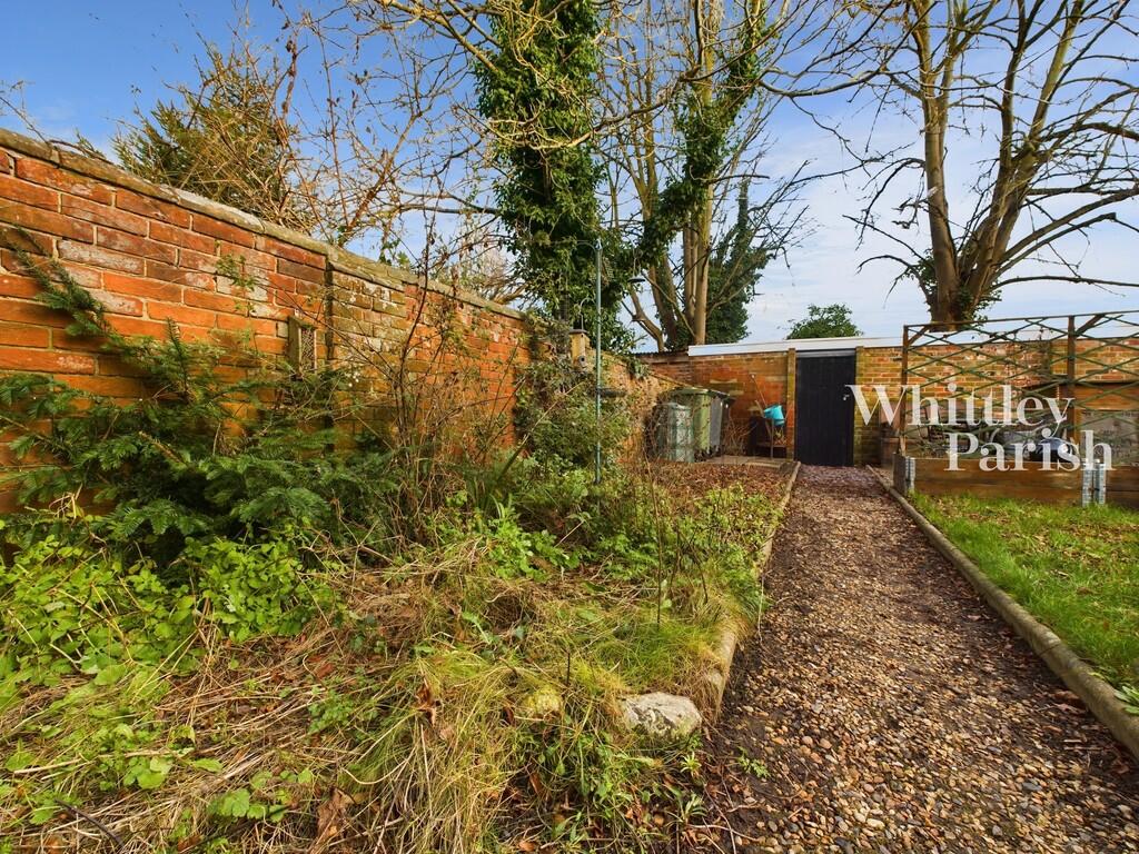 CAM04332G0-PR0132...