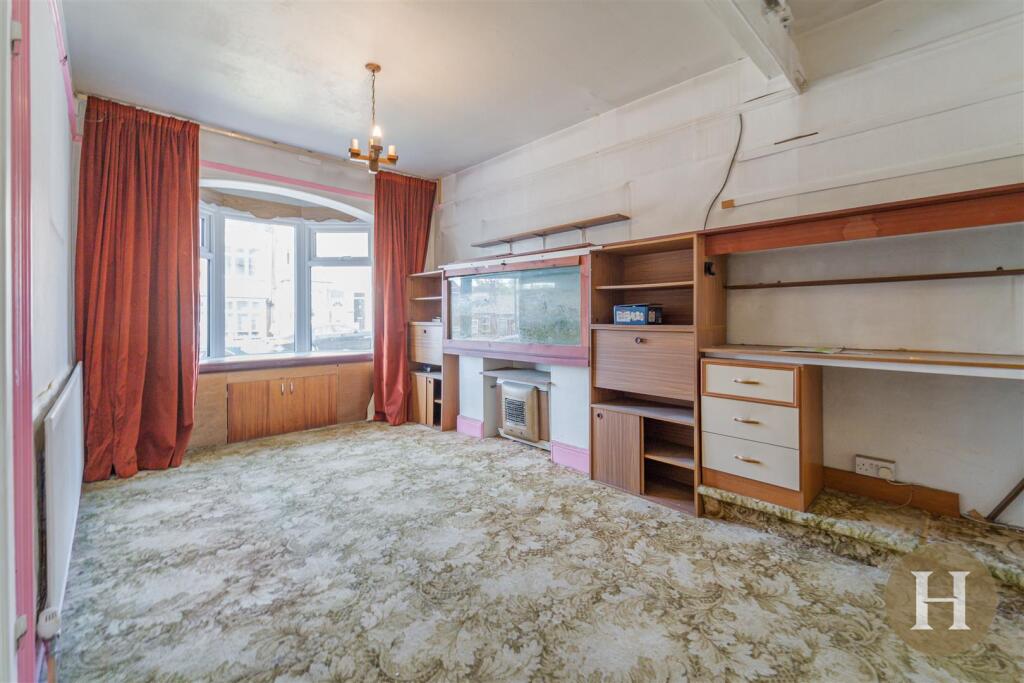 Hadleigh Estate Agents-25.jpg