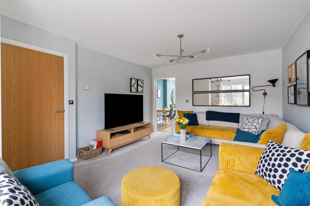 85829_15 Adelie Road (10).jpg