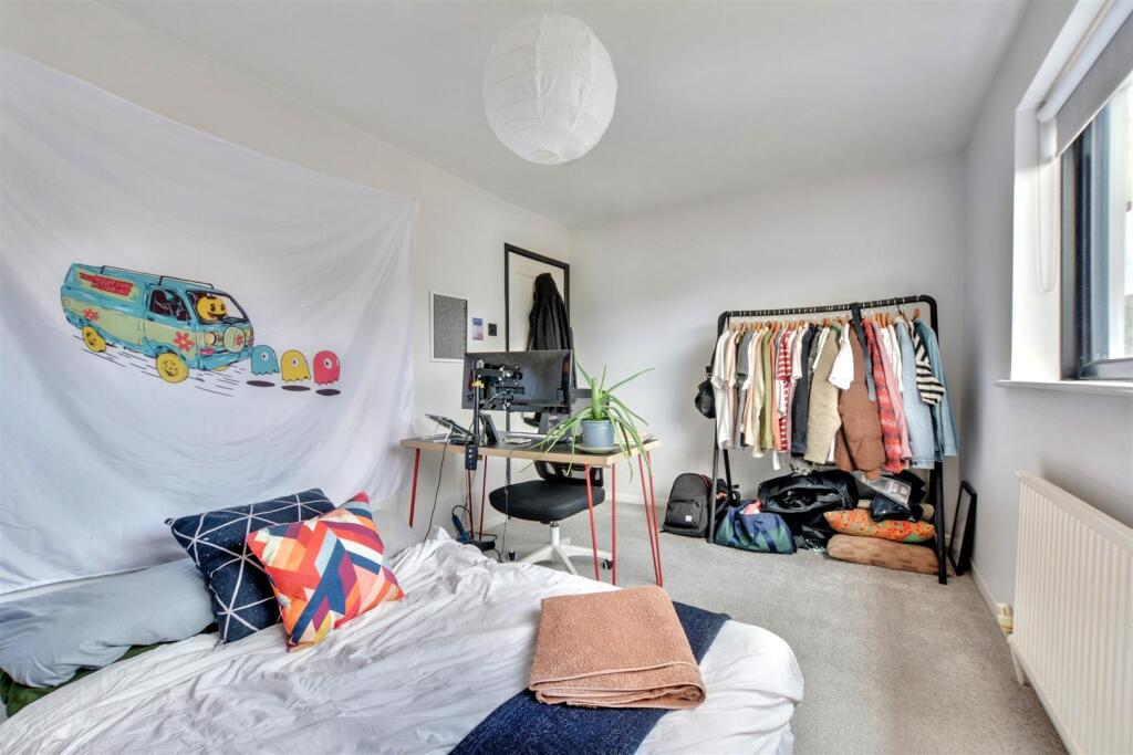 Bedroom One_2.jpeg