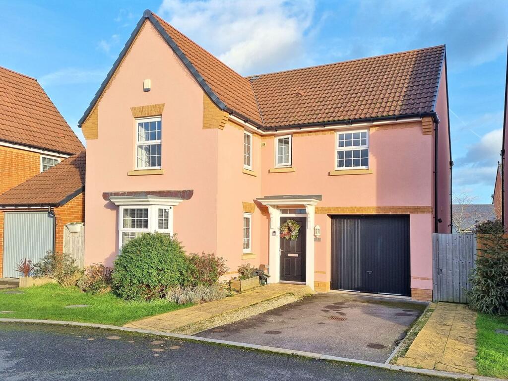 Rustic Way, Thornbury, South Gloucestershire, BS35