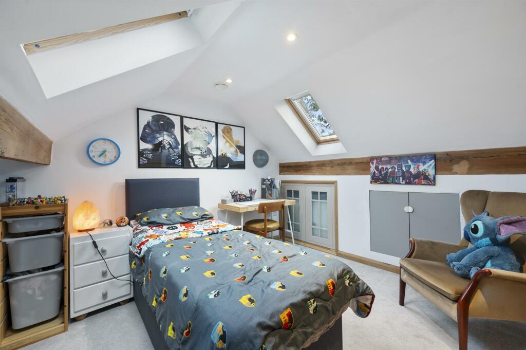 Bedroom Four to eaves.jpg