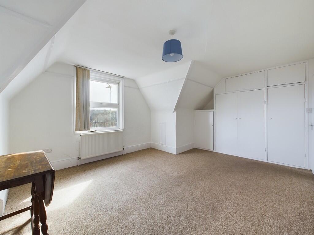 CAM03519G0-PR0018...