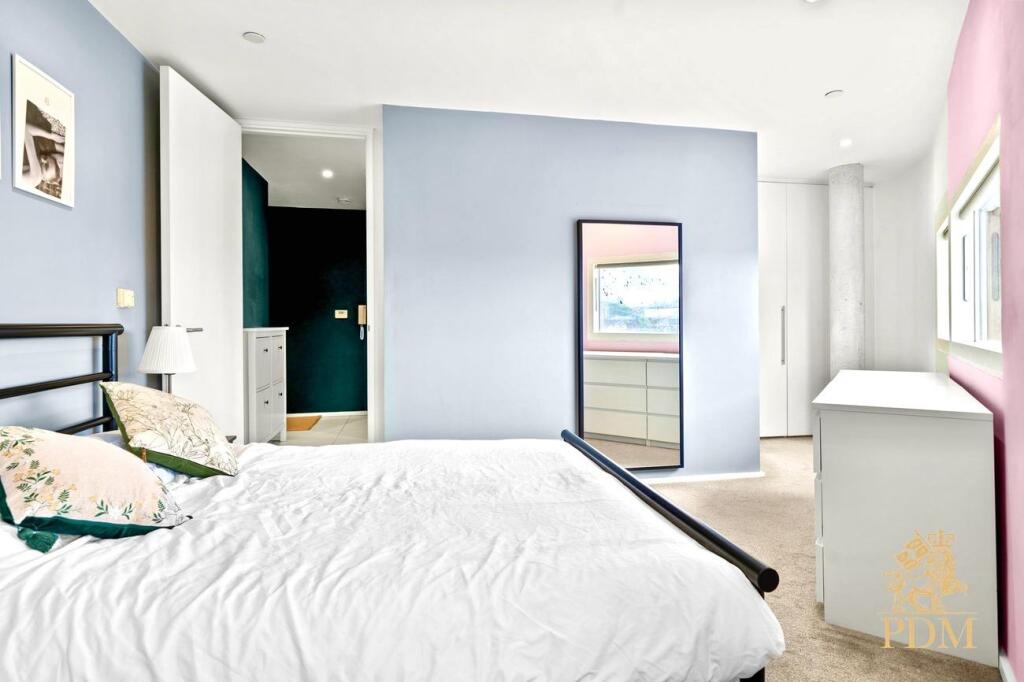 Apt T903 Nottingham One 156 Canal Street Nottingha