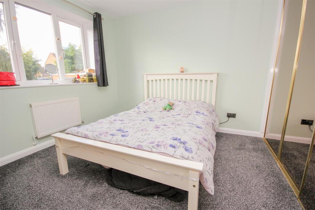 Guest Bedroom.jpg