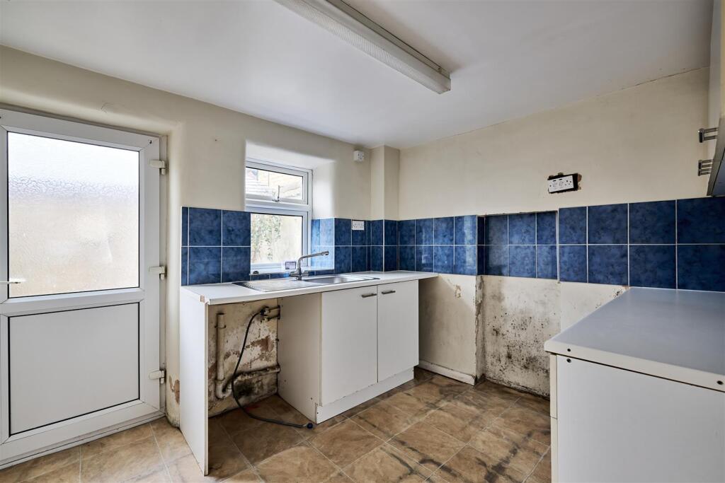 4-13 Stoke Hill Oundle-4.jpg