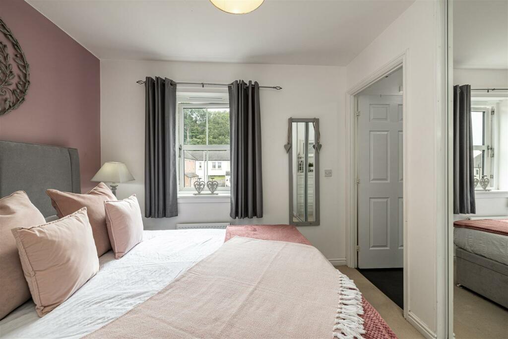 12 Meikle Kemp Lane Galashiels 24.JPG