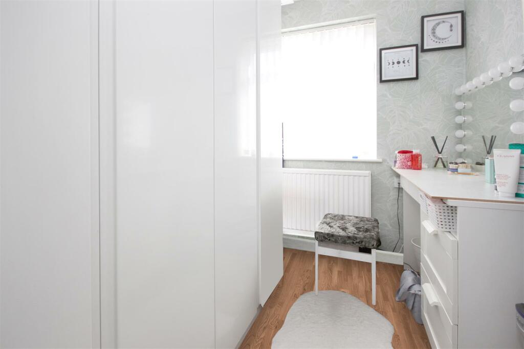 Bedroom 3.JPG