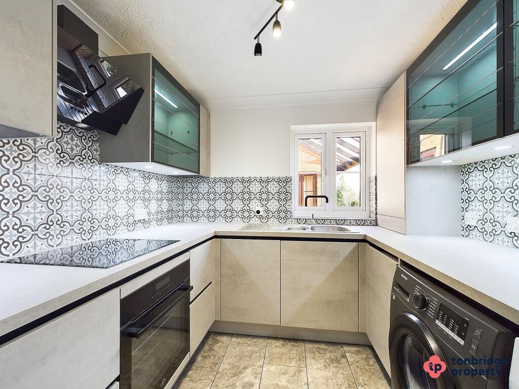 Cavendish Court, Tonbridge, Kent,  TN9