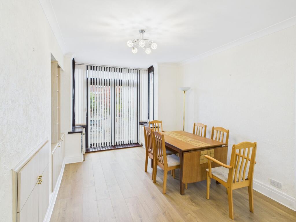 Living Room/Dining Room