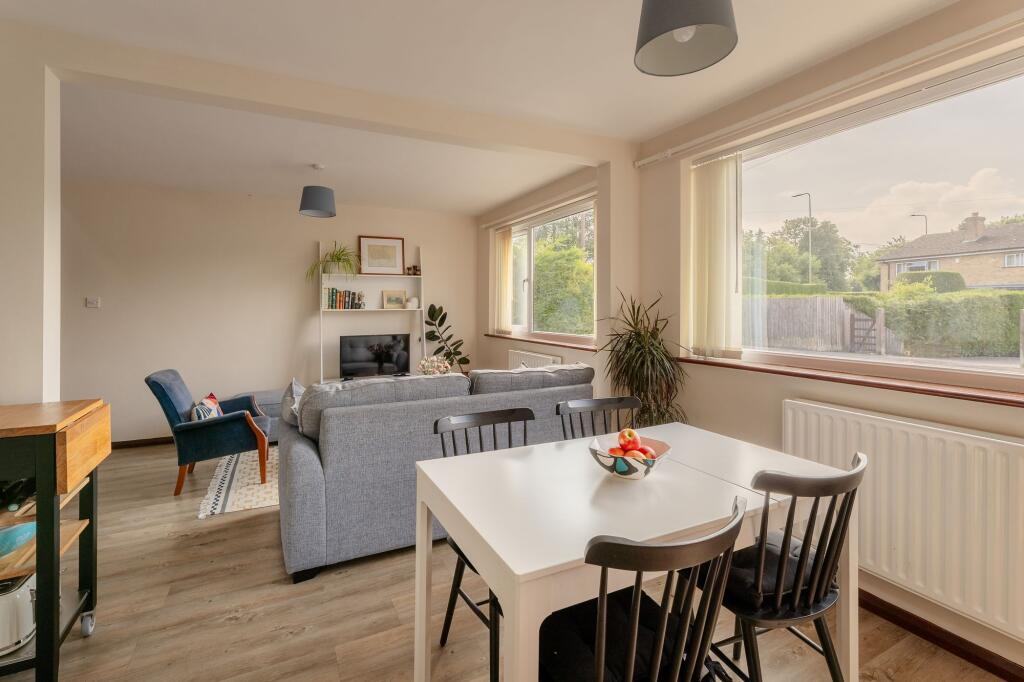 Open-Plan Living Room / Kitchen / Dining Room