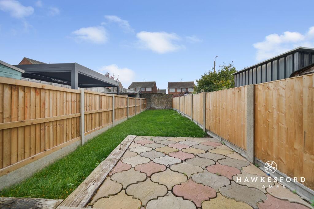 High Street, Sittingbourne - Garden