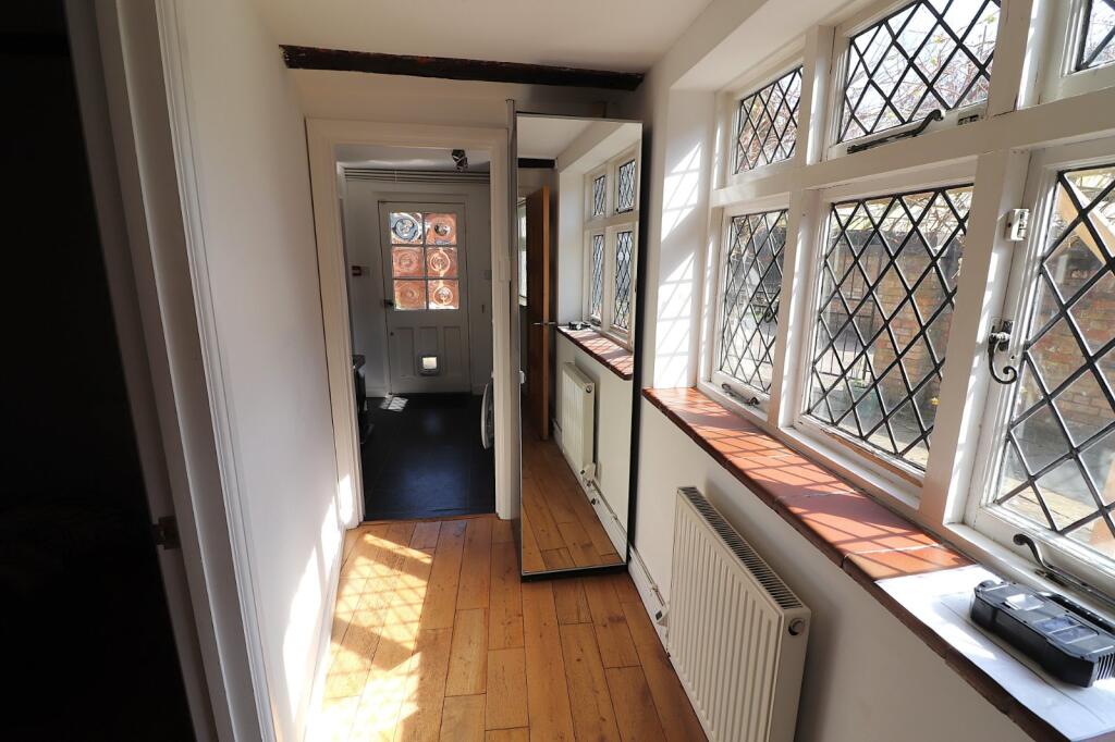 Picture No. 04